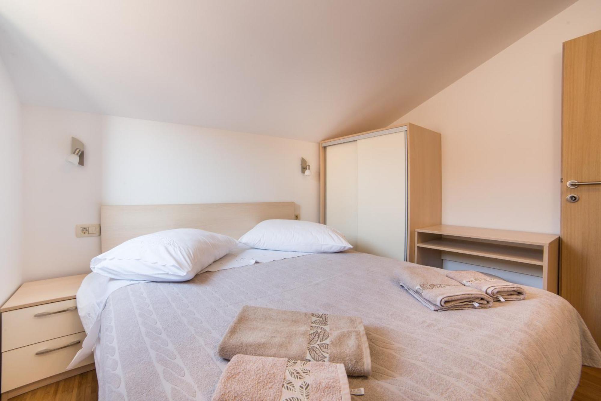 Apartments Sunrise Brist Rum bild