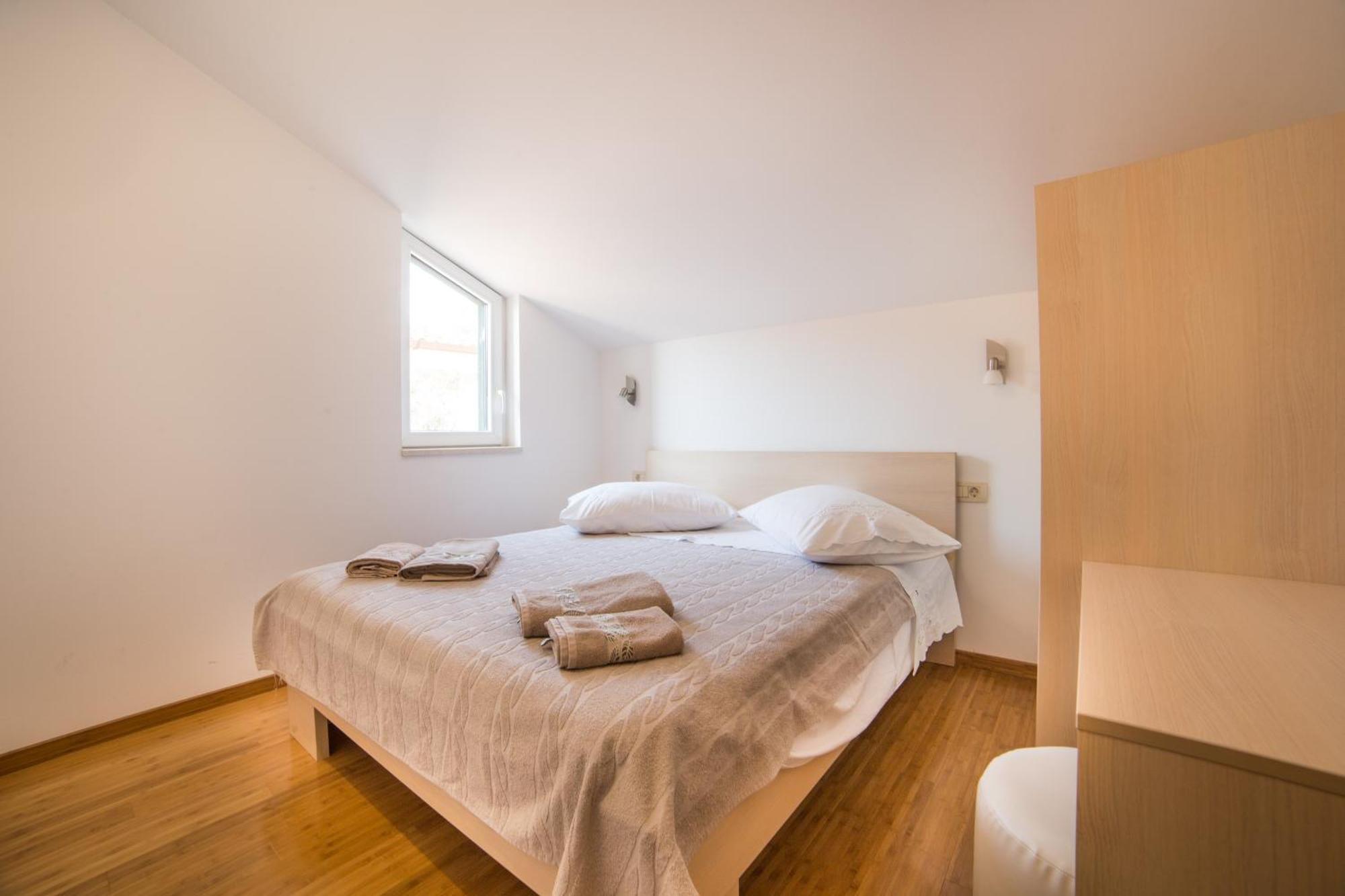 Apartments Sunrise Brist Rum bild